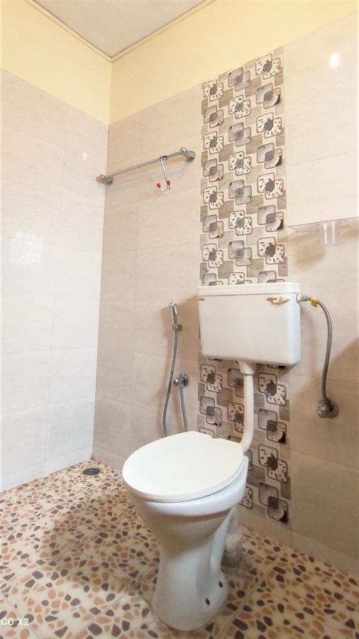 Monte Villa Guest House แคนโดลิม ภายนอก รูปภาพ