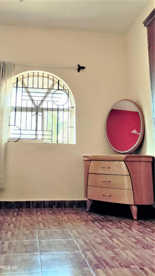 Monte Villa Guest House แคนโดลิม ภายนอก รูปภาพ