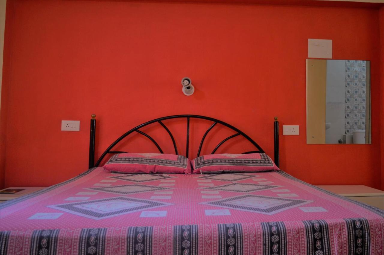 Monte Villa Guest House แคนโดลิม ภายนอก รูปภาพ