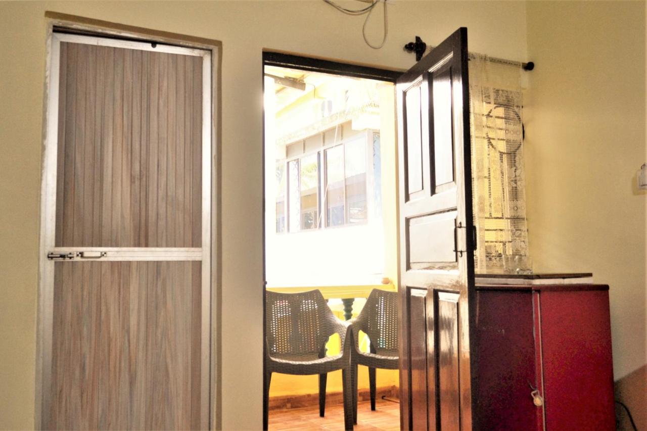 Monte Villa Guest House แคนโดลิม ภายนอก รูปภาพ