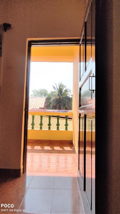Monte Villa Guest House แคนโดลิม ภายนอก รูปภาพ