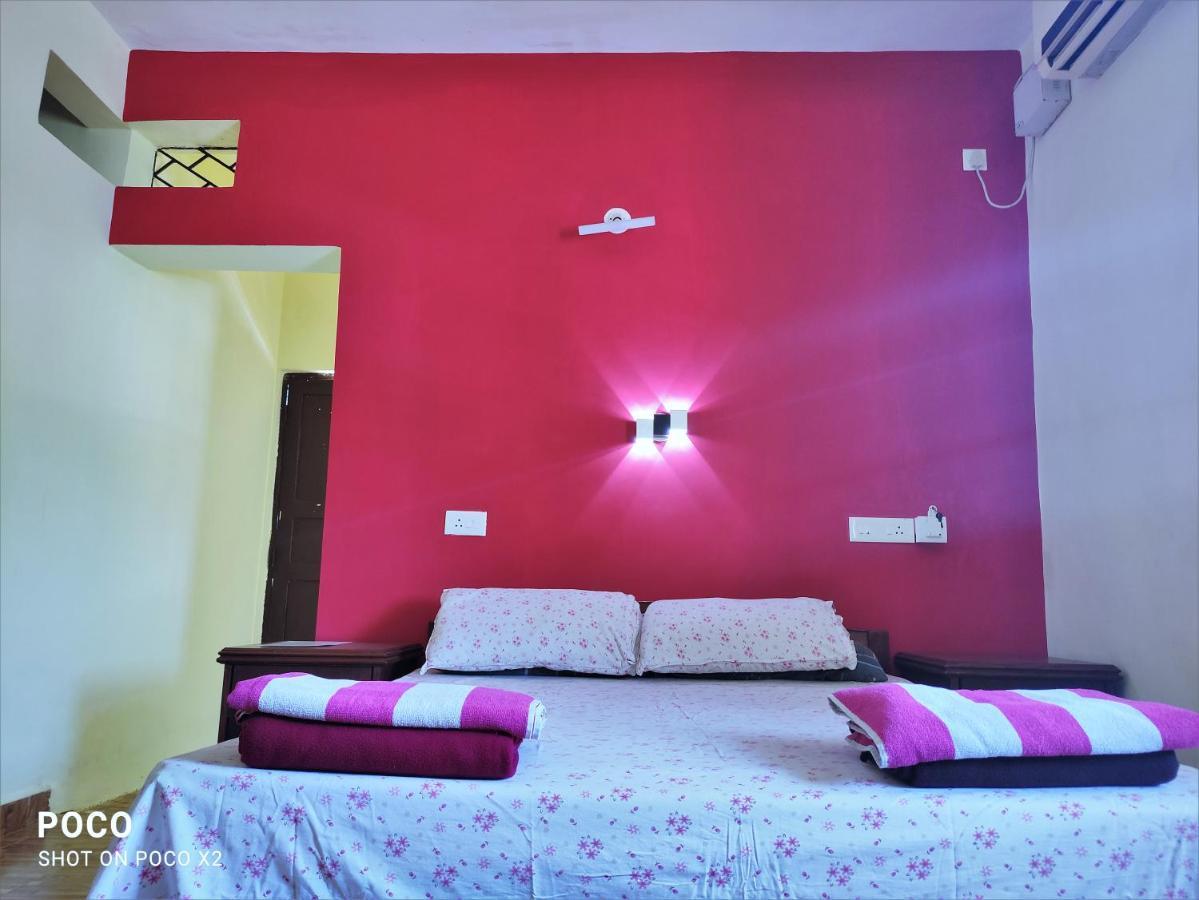 Monte Villa Guest House แคนโดลิม ภายนอก รูปภาพ